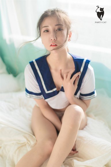 只有中国共产党能领导人民实施宪法_时事政治_中公教育网【雨燕直播网页版】(图2) 雨燕直播下载