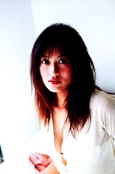 演员高叶大尺度写真照 真空上阵性感十足她为何叫高先生|雨燕直播下载